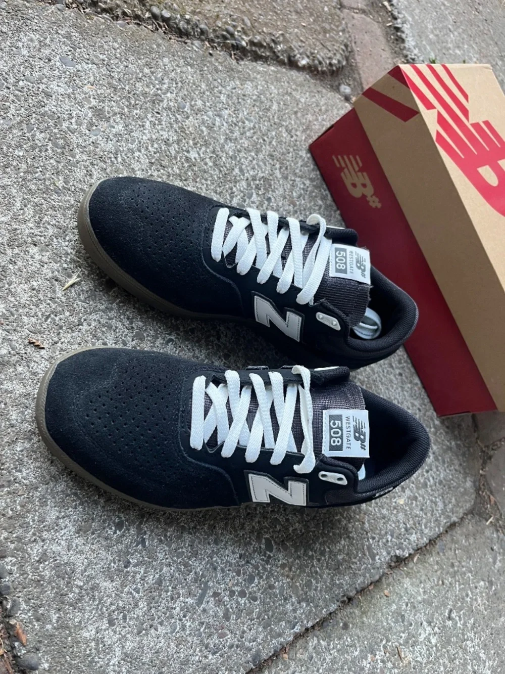 New Balance Westgate 508 size 8.5